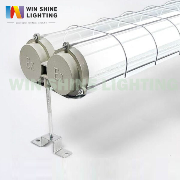 Double tube explosion-proof lamp bracket